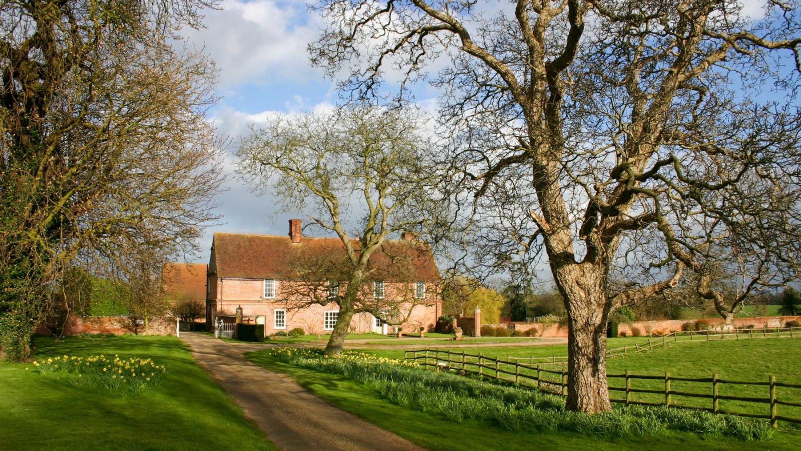 Great Lodge & Bardfield Vineyard, Essex